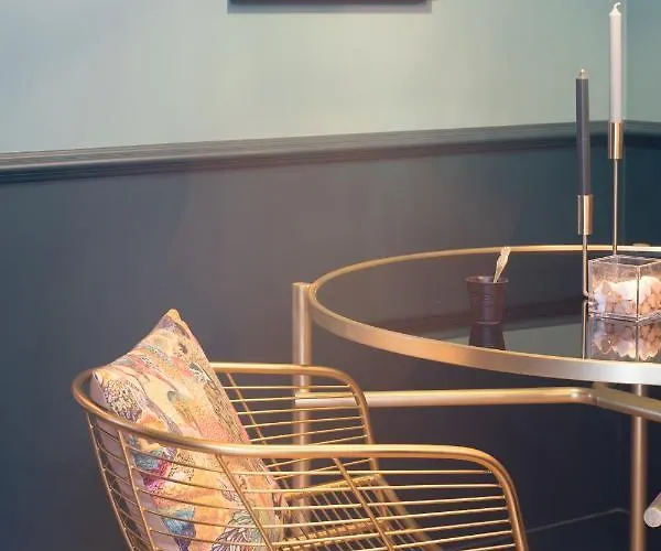 Alojamento de Acomodação e Pequeno-almoço The Charming Trocadero Eiffel Tower *