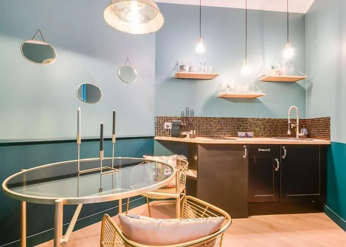 Bed & Breakfast The Charming Trocadero Eiffel Tower *