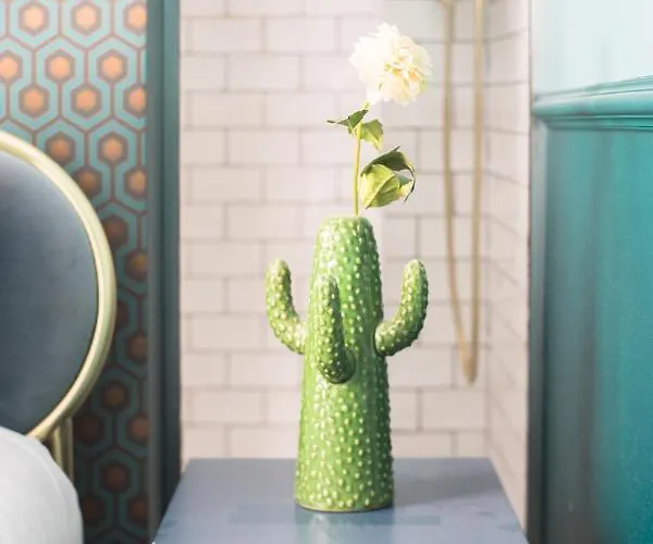 Alojamento de Acomodação e Pequeno-almoço The Charming Trocadero Eiffel Tower