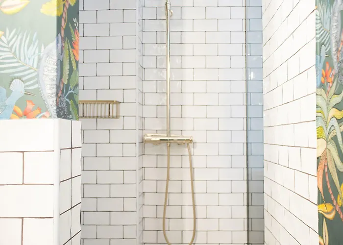 Alojamento de Acomodação e Pequeno-almoço The Charming Trocadero Eiffel Tower *