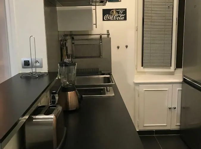 The Charming Trocadero Eiffel Tower Alojamento de Acomodação e Pequeno-almoço *