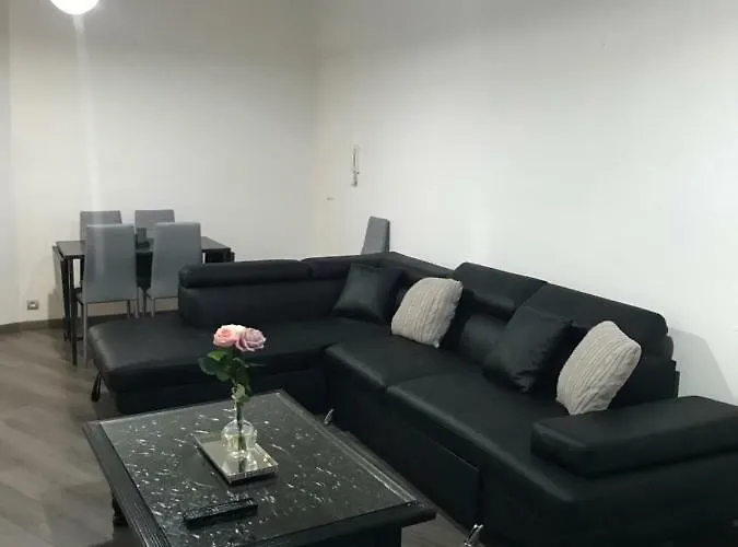 The Charming Trocadero Eiffel Tower Alojamento de Acomodação e Pequeno-almoço