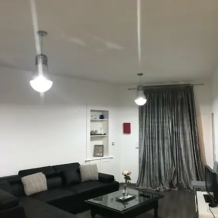 לינה וארוחת בוקר The Charming Trocadero Eiffel Tower *